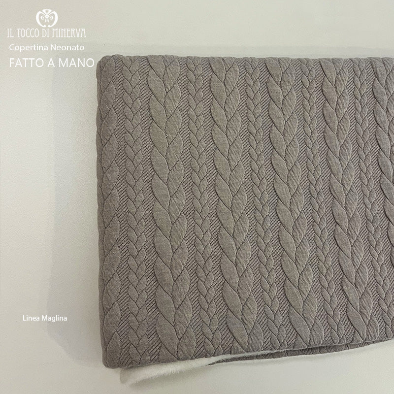 Copertina Neonato Linea Maglina in Pile bianco e maglia tortora - Fatto a Mano - immagine 3