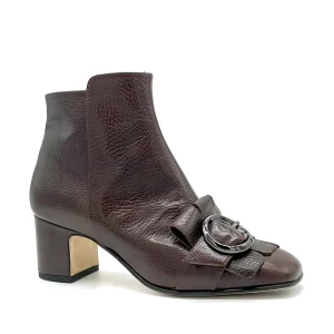 Stivaletto in pelle marrone e fibbia color canna di fucile – Cod. 53545