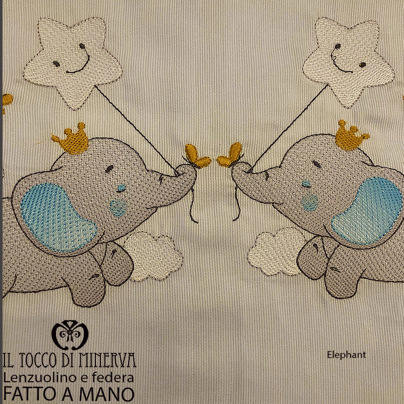 Lenzuolo con Federa bimbo millerighe celeste ricamo elefanti - Fatto a Mano - immagine 4