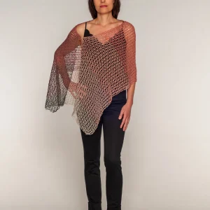Poncho estivo Rosa sfumato punto rete uncinetto