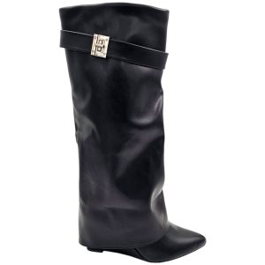 stivali con risvolto