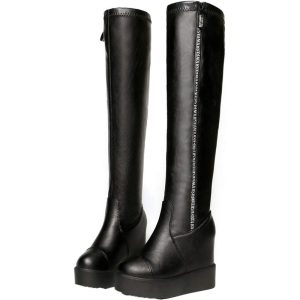 stivali con zeppa e plateau