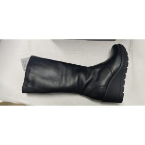 stivali con zeppa e plateau