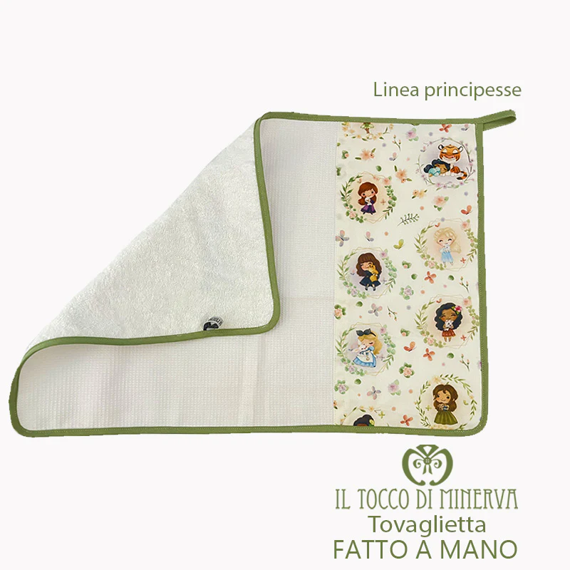 Kit scuola bambina Linea Principesse verde - Fatto a mano - immagine 3